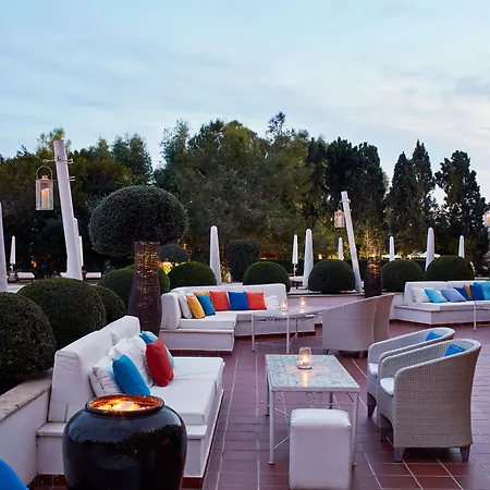 Grecian Park 5*