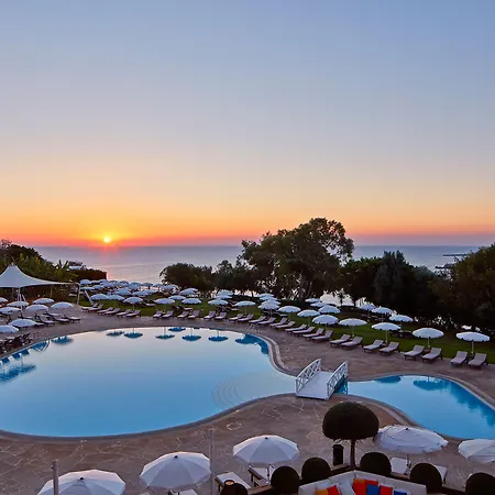 Resort Grecian Park 5*