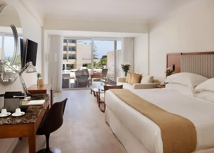 Grecian Park Resort 5*