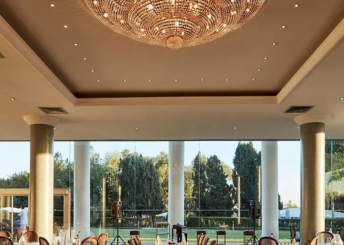 Θέρετρο Grecian Park 5*