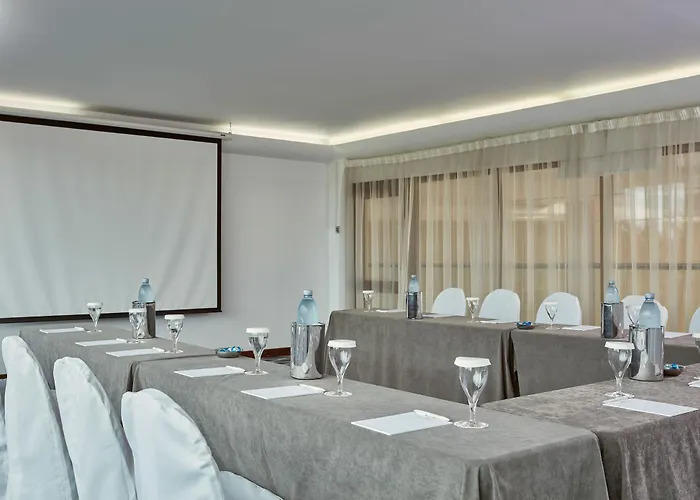 Grecian Park Πρωταράς