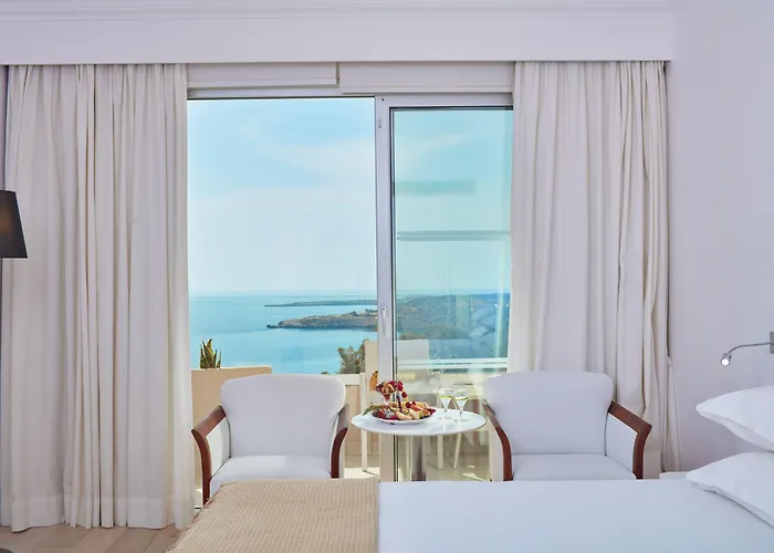 Grecian Park Πρωταράς