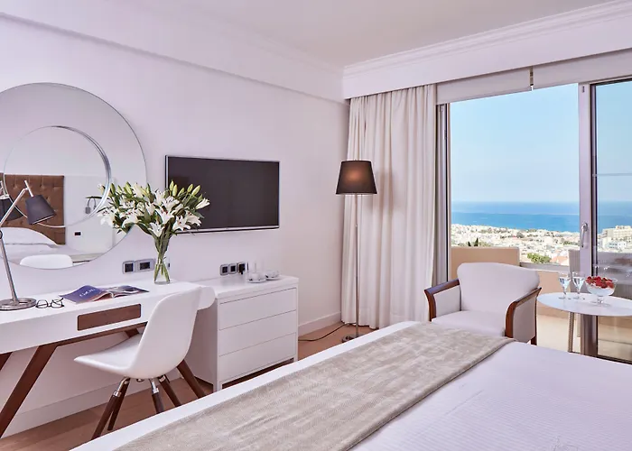 Grecian Park Πρωταράς