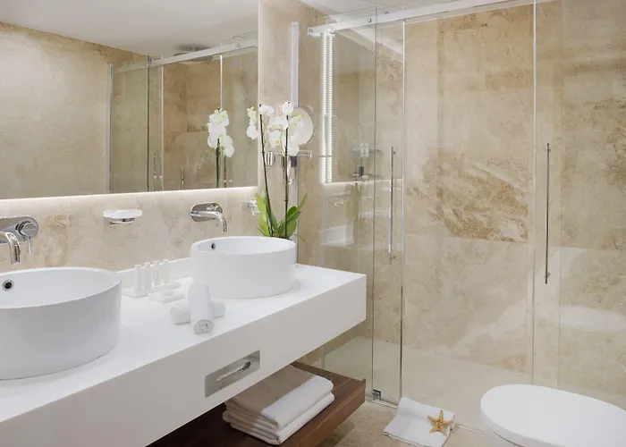 Grecian Park Πρωταράς